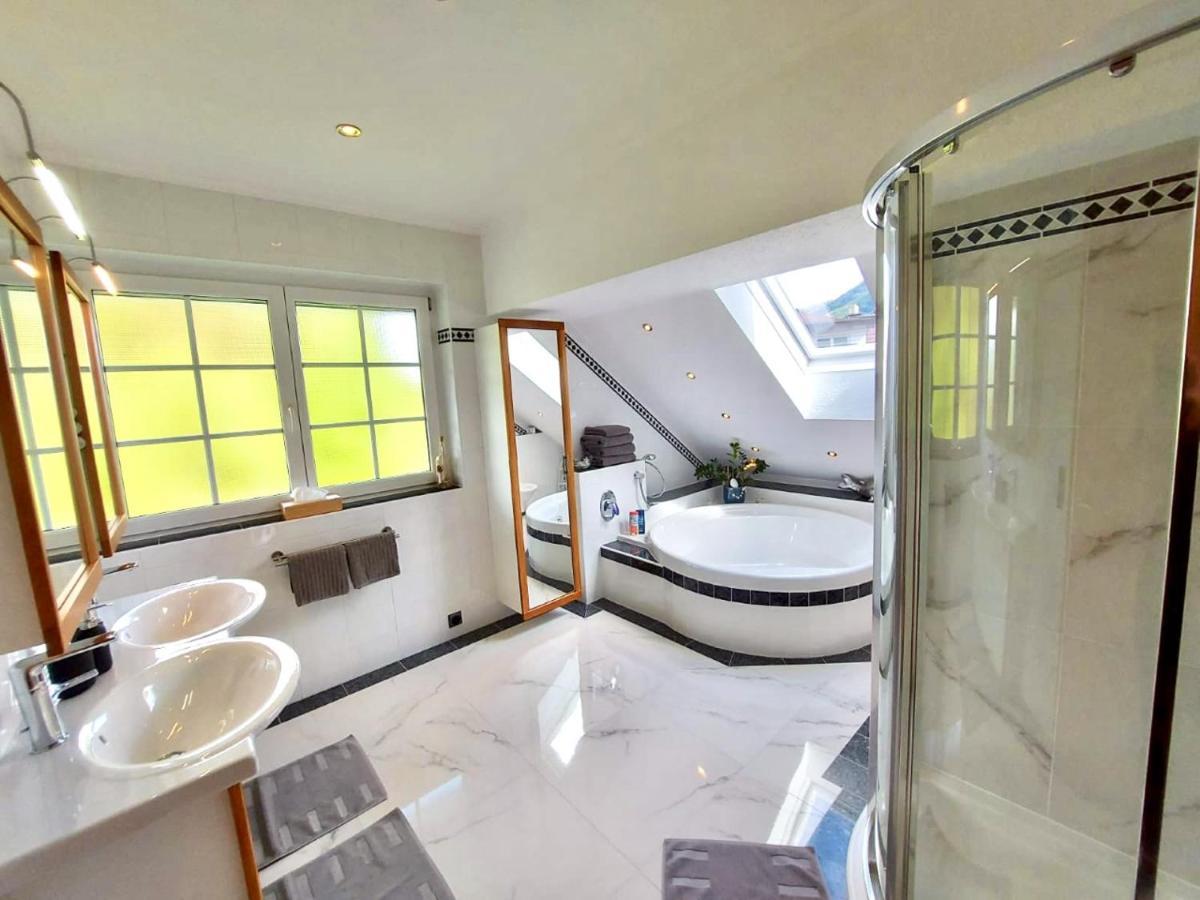 Apartment Tinney Kossen Bagian luar foto