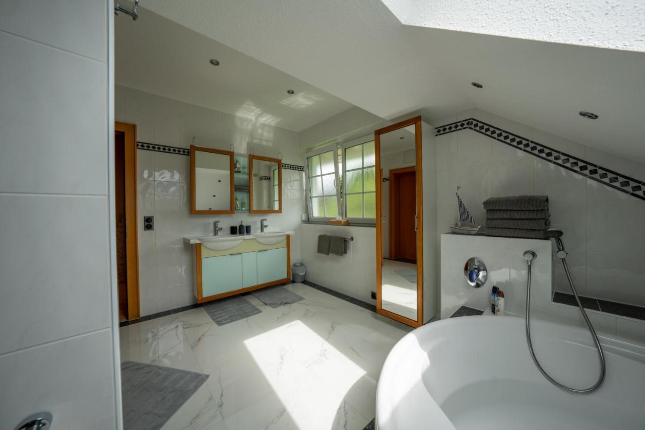 Apartment Tinney Kossen Bagian luar foto