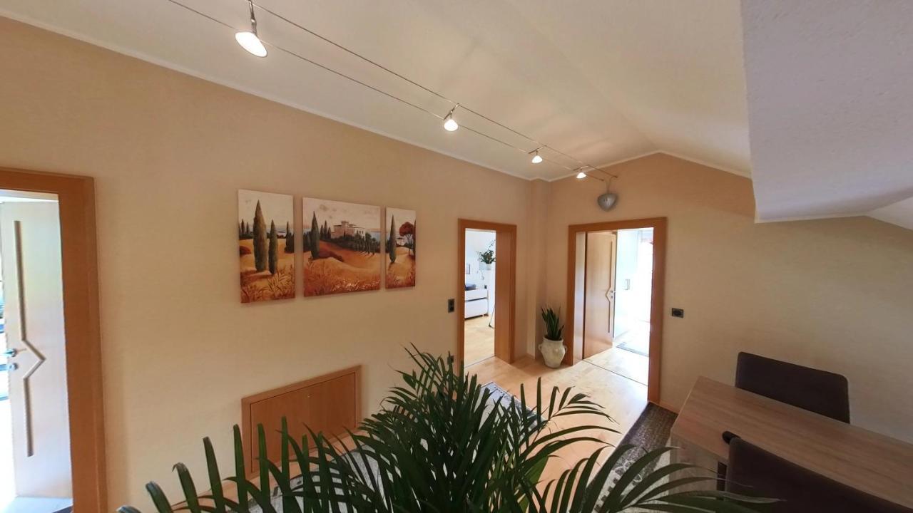 Apartment Tinney Kossen Bagian luar foto