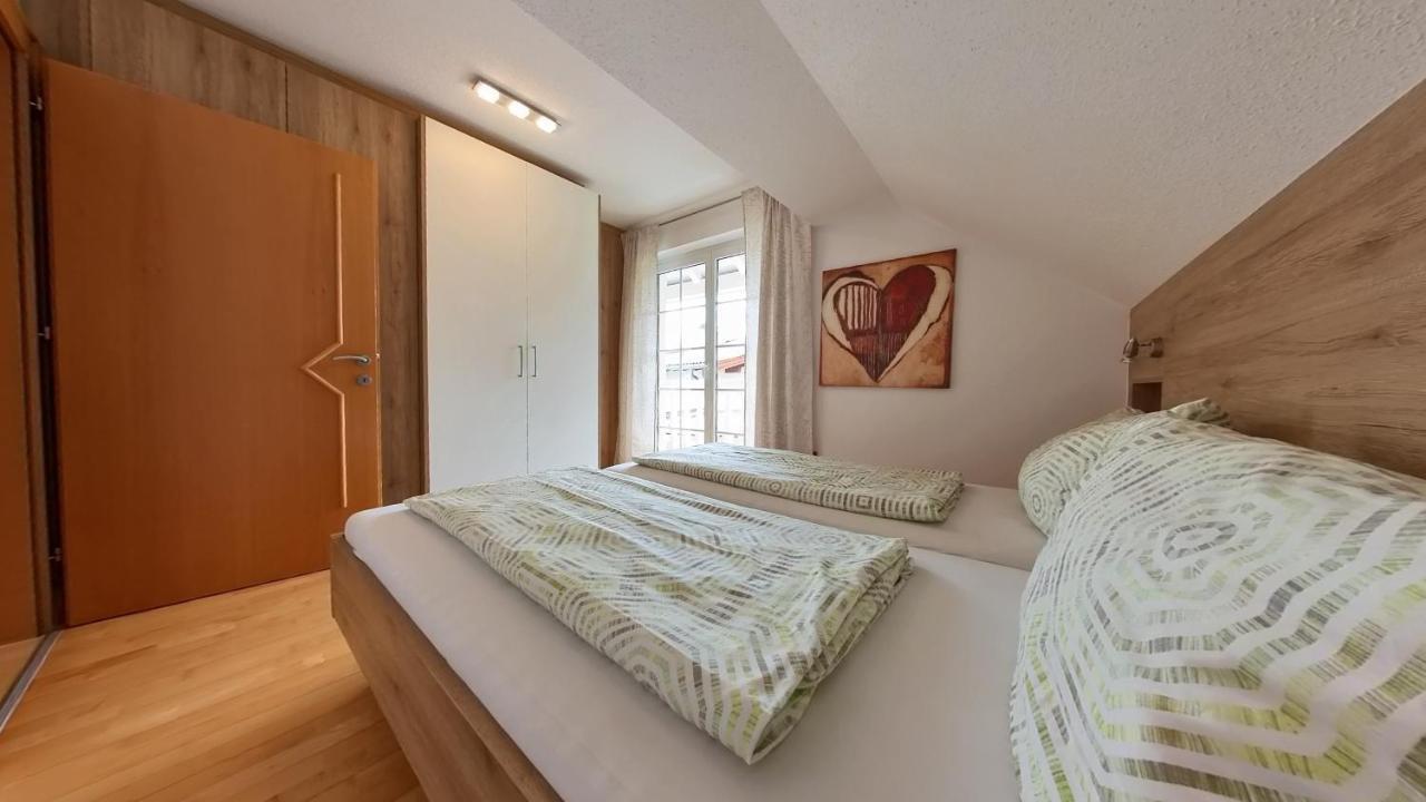 Apartment Tinney Kossen Bagian luar foto