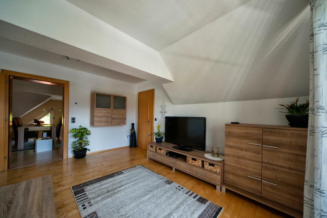 Apartment Tinney Kossen Bagian luar foto